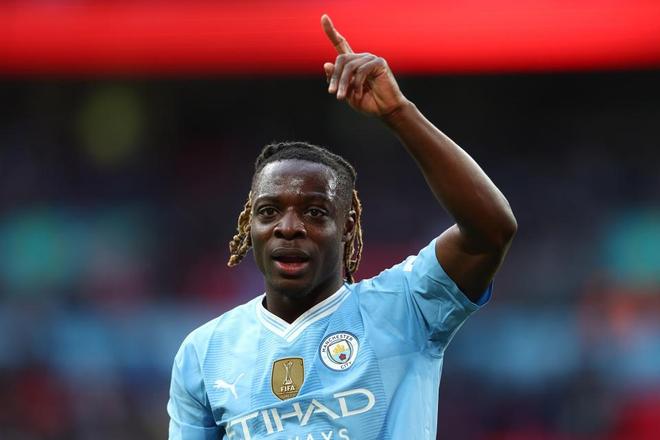 包含德布劳内意外战胜曼联，出色发挥引爆全场！全场沸腾不已的词条-九游体育首页入口